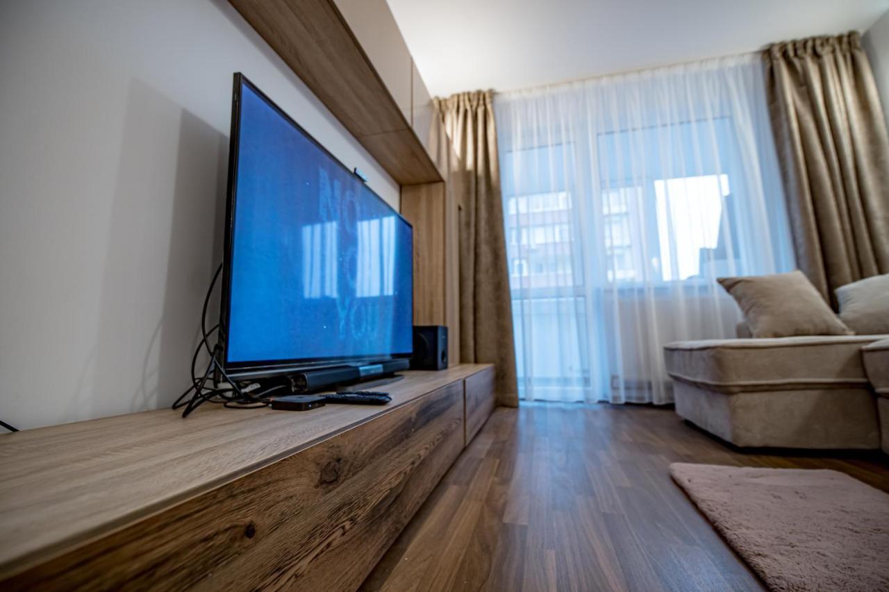 Apartament 3 Camere Royal Braşov Eksteriør billede