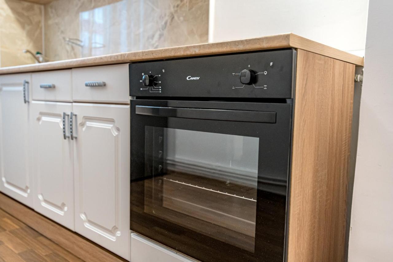 Apartament 3 Camere Royal Braşov Eksteriør billede